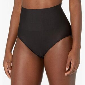 NWT Maidenform Womens Firm Control Shaping Brief  large